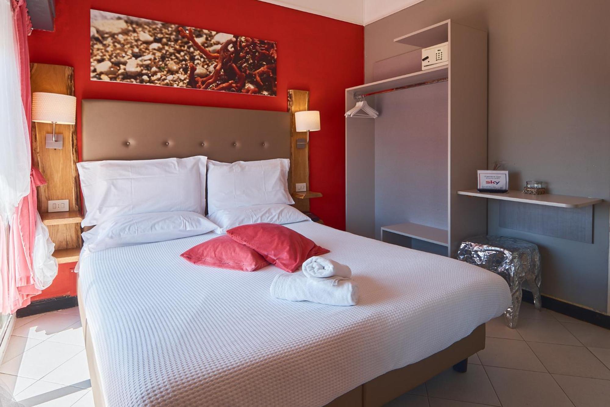 Zia Piera Hotel 3*