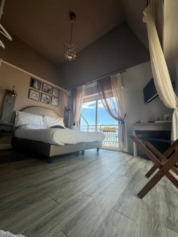 Zia Piera Hotel 3*